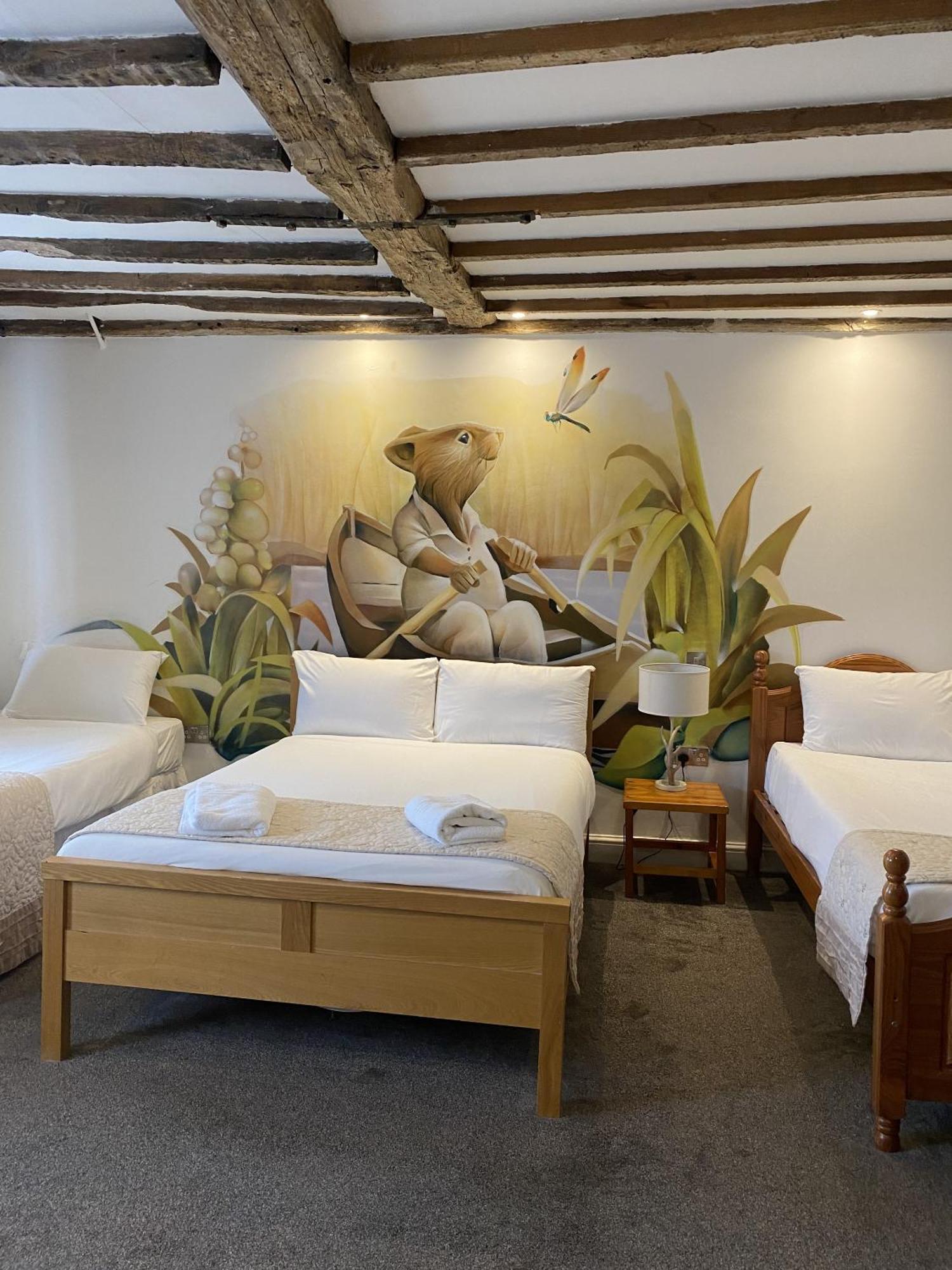 The George Hotel Pangbourne Extérieur photo